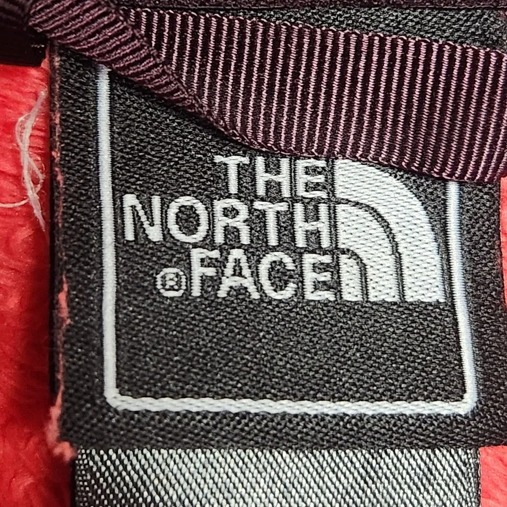 The North Face Pink Teddy Jacket - Picture 6 of 13